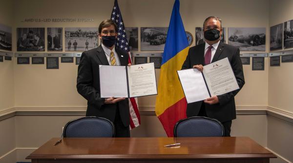Ministrul Ciucă a semnat la Pentagon o foaie de parcurs pe 10 ani pentru întărirea apărării la Marea Neagră