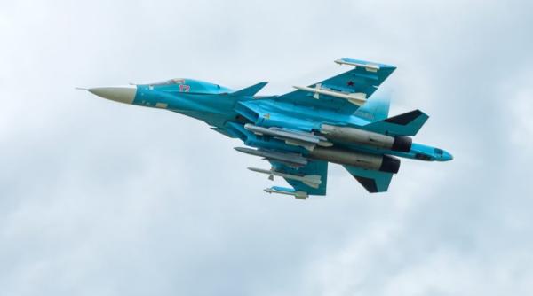 Rușii reprofilează aeronavele Su-34. Echipajele bombardierelor vor învăța să doboare avioane