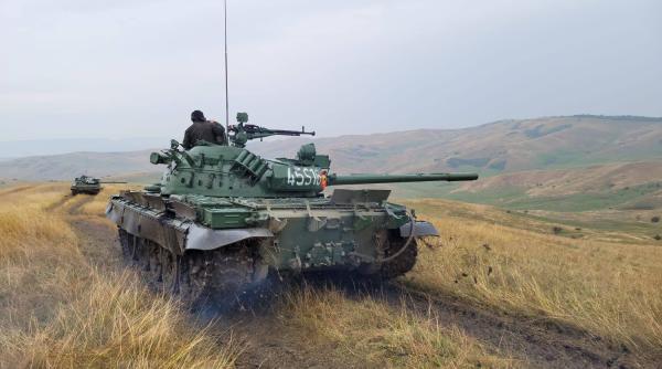 Știrile zilei: Militarii români, demonstrație de forță și evaluare pe sisteme HAWK; NATO - preocupări după militarizarea rusă; Rușii, duel cu rachete în Marea Neagră