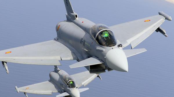 Spania înlocuiește avioanele F-18 cu Eurofighter Typhoon