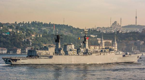 Fregata Regina Maria a tranzitat Strâmtoarea Bosfor (Foto)