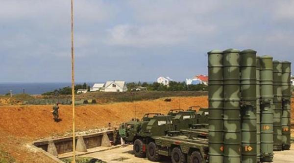 Rusia a desfășurat exerciții de apărare antiaeriană în Crimeea, cu participarea complexelor de rachete S-400 și Pantsir-S