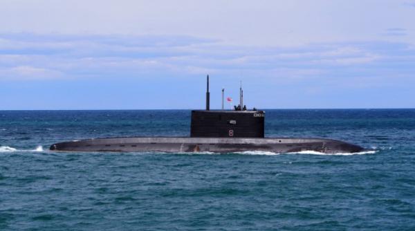 Submarinul rusesc Stary Oskol va reveni în Marea Neagră, după reparații