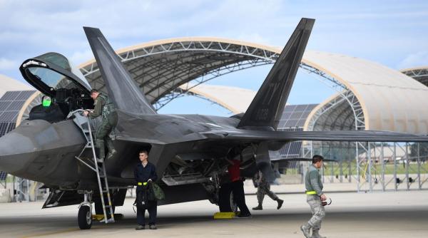 Oficiali israelieni neagă că SUA ar urma să vândă avioane F-22 Raptor către Israel