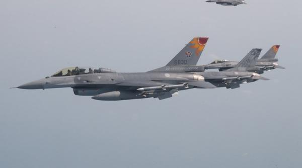 Știrile zilei: Un F-16 al Taiwanului a dispărut de pe radar; Ungaria cumpără avioane 'cisternă' KC-390; Norvegia va cumpăra tancuri K2 Black Panther sau Leopard 2A7?
