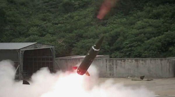 Coreea de Sud va începe producția în masă a unui nou tip de rachete destinat să distrugă baze subterane a Coreei de Nord