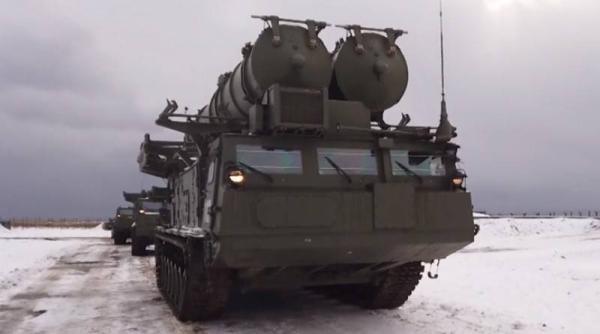 Japonia protestează față de desfășurarea de către Rusia a sistemelor S-300 în Insulele Kurile