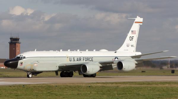 Un avion de vânătoare rusesc a interceptat două avioane americane și unul francez deasupra Mării Negre