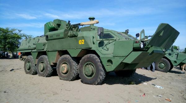 Armata ucraineană va primi 77 de transportoare blindate BTR-4E, din producția internă