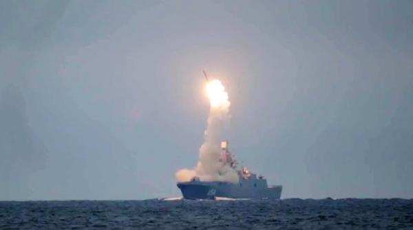 Rusia a efectuat o nouă testare a rachetei hipersonice cu bazare navală Zircon