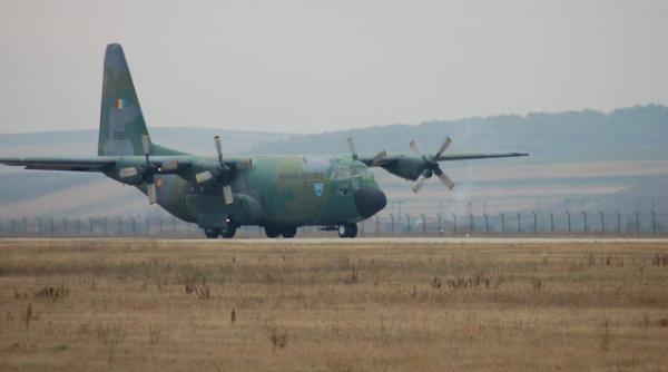 Un C-130 Hercules al ROAF aduce în țară echipamente medicale donate de Germania. Vor fi repatriați și militarii români răniți în Afganistan