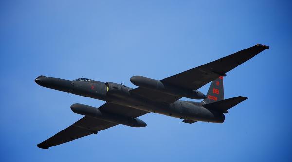 Celebrul avion-spion U-2 “Dragon Lady” continuă să scrie istorie. A fost pilotat cu un soft AI