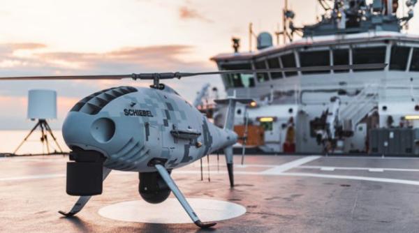 Franța primește primele drone S-100 care vor opera de pe portelicopterele Mistral ale Marinei