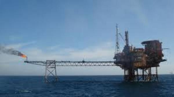 Egiptul a încheiat nouă acorduri pentru explorarea zonelor petrolifere din Mediterană și Marea Roșie