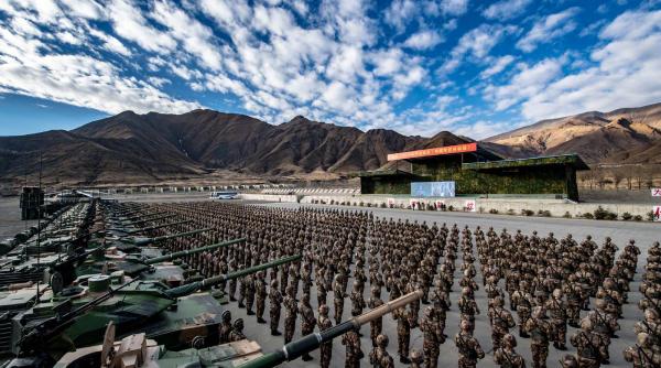 Armata chineză din Tibet a primit tancurile ușoare ZTQ-15
