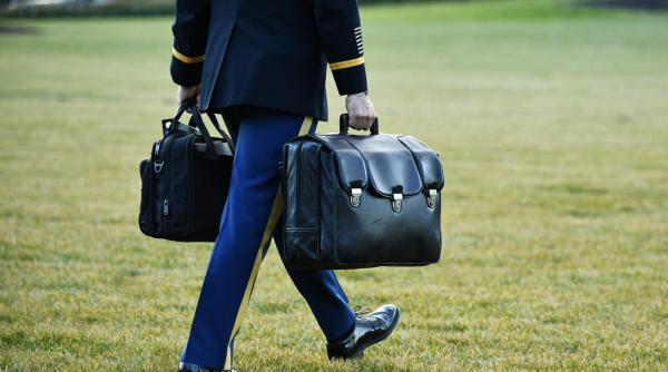 SUA: Transferul codurilor nucleare către Joe Biden s-a făcut în două etape (Foto/Video)