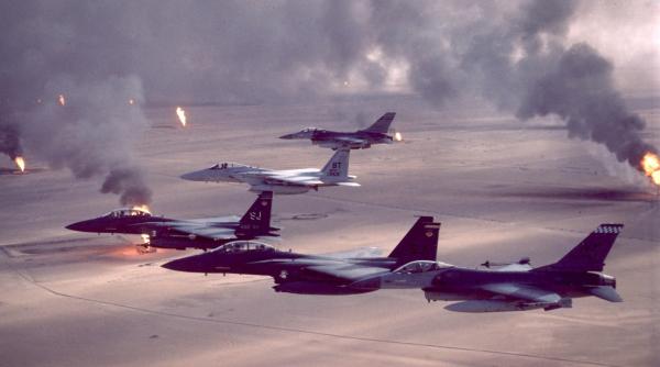 Desert Storm: Eliberarea Kuweitului, o demonstrație de forță a SUA. Prima operațiune militară din războiul modern
