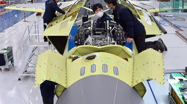 KF-X | Coreea de Sud a publicat noi imagini de la asamblarea primelor prototip al noilor avioane de generația a V-a