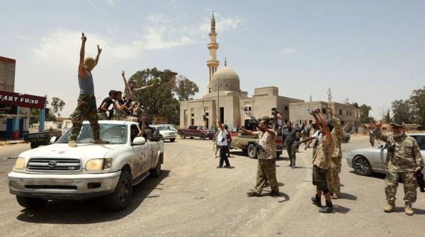 Libia are un nou prim ministru, desemnat de ONU, care trebuie să organizeze alegerile în decembrie