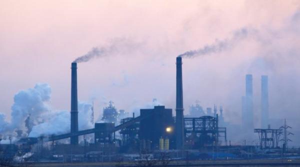 Industria financiară de la Londra primeşte o nouă lovitură după ce piaţa certificatelor de poluare se mută în UE