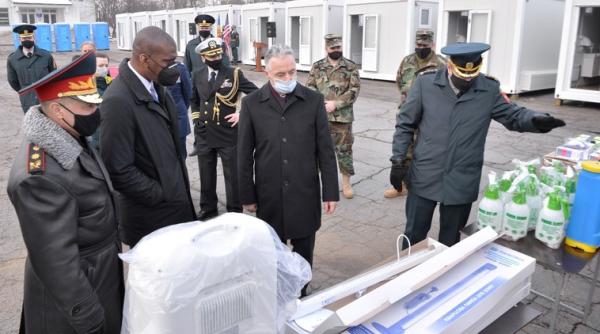 SUA au donat Armatei Naționale a R. Moldova echipamente medicale în valoare de 250.000 de dolari