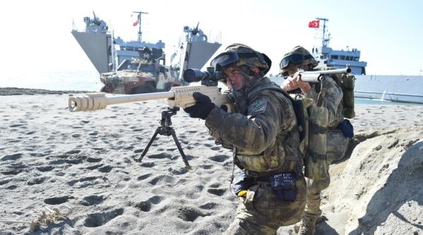 Generalul Breedlove: 'Trebuie să luptăm să ținem Turcia în NATO. Situația nu e cea mai gravă'. Criza 'Franța 1966'