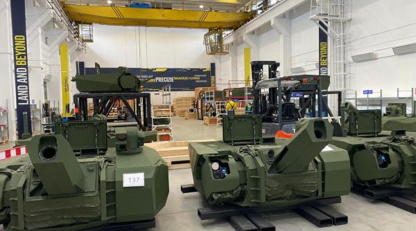 Turelele pentru Piranha V, produse integral în România. Urmează livrarea turelelor pentru următorul lot de transportoare