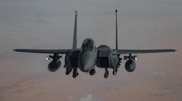 Avioanele F-15 Eagle vor fi echipate cu sisteme electronice performante de bruiaj radar