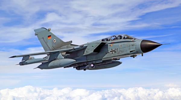 O aeronavă Tornado a Luftwaffe a lansat accidental două bombe