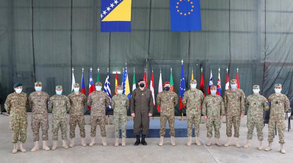 România ar putea înlocui militarii britanici în misiunea UE din Bosnia