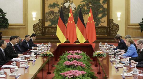 Industria germană acuză China de practici comerciale incorecte în Europa