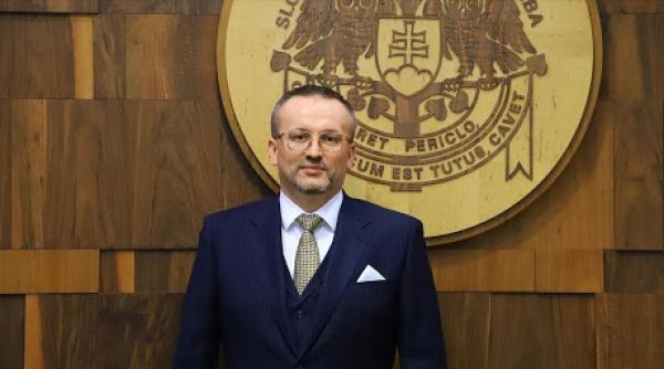 Şeful spionajului slovac, reţinut pentru luare de mită