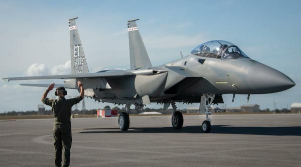 Primul F-15EX a ajuns la baza Forțelor Aeriene Eglin din Florida