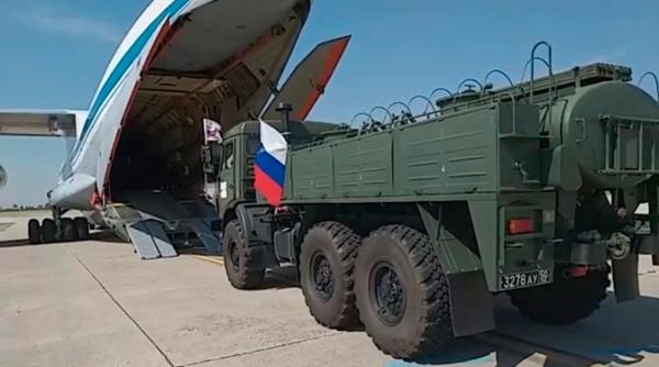 E oficial: Italia va produce milioane de doze de vaccin rusesc Sputnik V. Germania și Franța negociază și ele cu Moscova