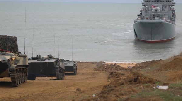 Rusia marchează şapte ani de la anexarea Crimeii prin exerciţii militare de amploare