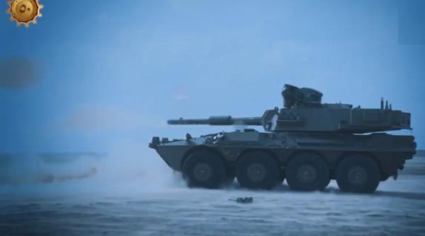 Un antitanc italian Centauro  a masacrat găinile unei ferme după ce a deschis focul accidental