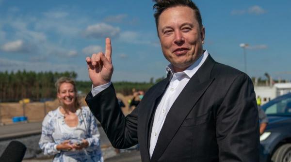 Armata Chinei interzice Tesla, fiind îngrijorată de spionaj. Elon Musk reacționează și anunță închiderea Tesla dacă se confirmă