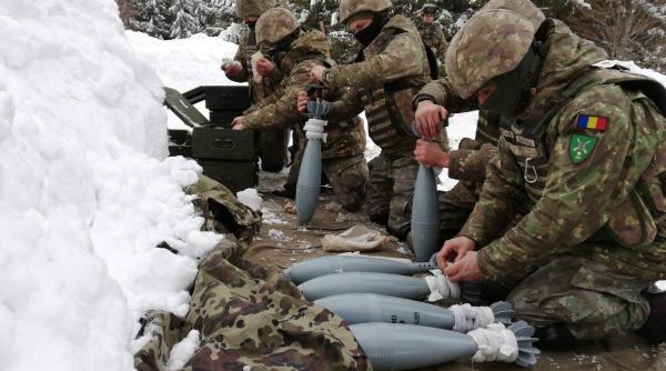 Trageri cu aruncătoarele de 120 mm în Poligonul Grohotiș
