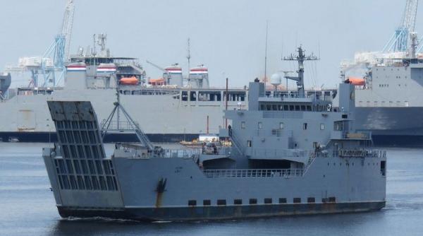 Pentru a contracara expansiunea Chinei, Japonia va introduce trei noi nave de transport până în 2024