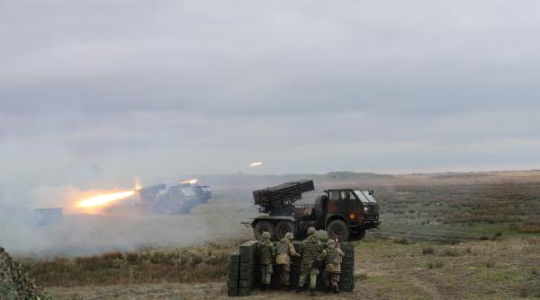 “Bizonul Negru” – ploaie de foc asupra unor ținte aflate în largul Mării Negre (Video)