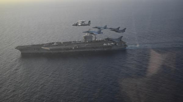 SUA și Franța celebrează o alianță istorică prin manevre militare ale portavioanelor USS Eisenhower și Charles de Gaulle