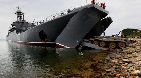 Fără precedent de la prăbușirea URSS: Rusia deține un număr record de nave de desant maritim în Marea Neagră