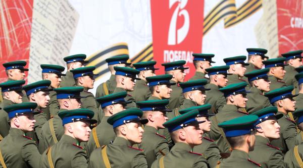 Avem parlamentari români care cer scuze Rusiei după atrocitățile sovietice. Ratăm însă marea problemă