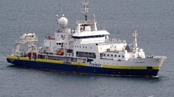 O navă de cercetare a marinei franceze, implicată în disputa maritimă dintre Grecia şi Turcia