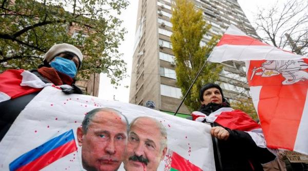 Ambasadorul SUA în Belarus: Reprimarea protestelor nu îl va ţine pe Lukaşenko la putere