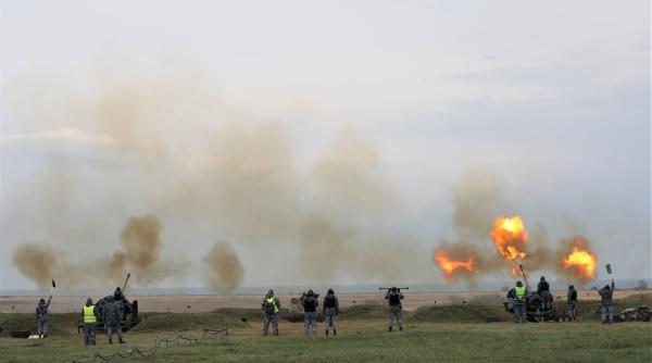 Trageri reale de luptă cu artileria antiaeriană în Poligonul Capu Midia, în cadrul exercițiului Azur (Foto/Video)
