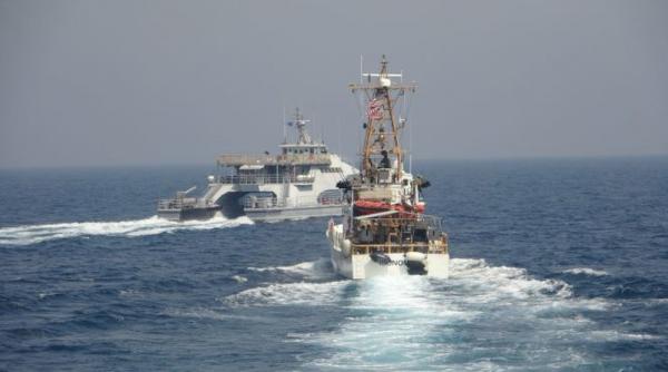 Incident naval în Golful Persic (Foto/Video). Navele iraniene au hărţuit nave ale ale Gărzii de Coastă a SUA
