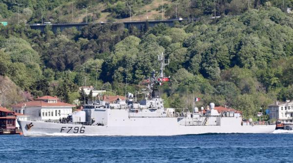 Francezii au ajuns în Marea Neagră și pe apă. Nava de patrulare Commandant Birot a traversat strâmtorile