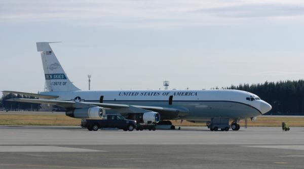 Statele Unite au început o revizuire a retragerii din tratatul de supraveghere militară Cer Deschis