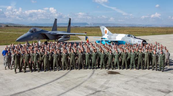 Investițiile militare americane în România confirmă statutul Armatei române de aliat apropiat al SUA